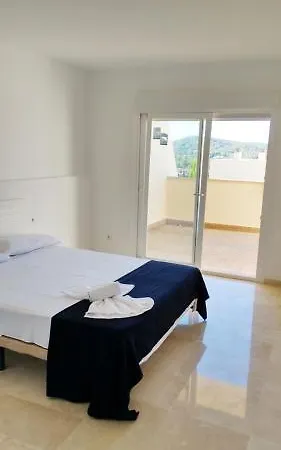 House Golf Ibiza Bed & Breakfast